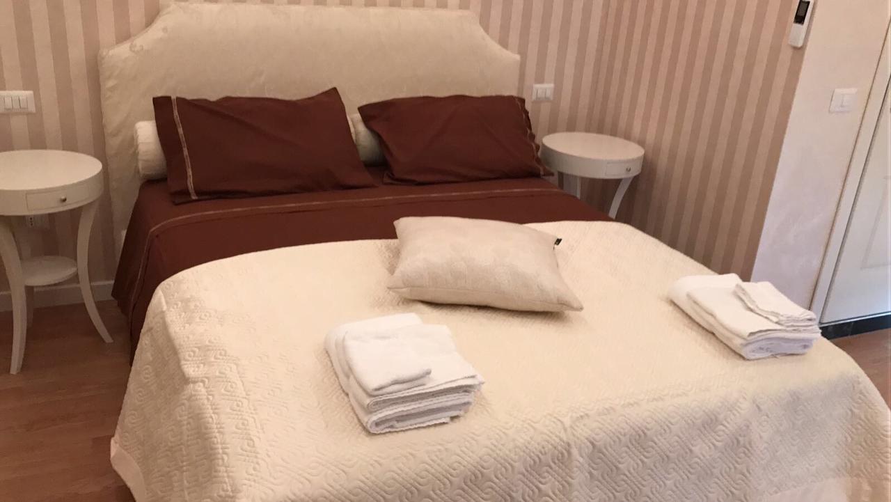 Donna Margharet Panzió Crotone Kültér fotó