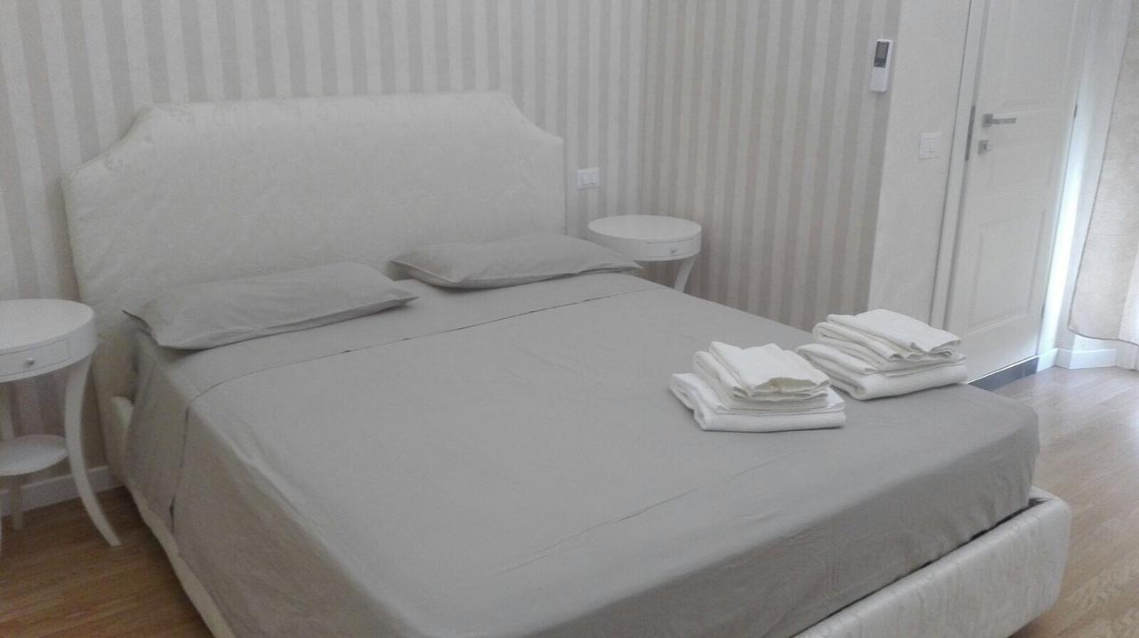 Donna Margharet Panzió Crotone Kültér fotó